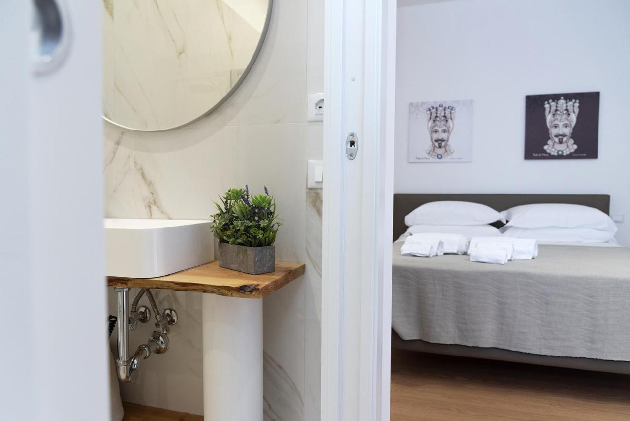 Civicocento Charming Rooms Catania Exterior photo