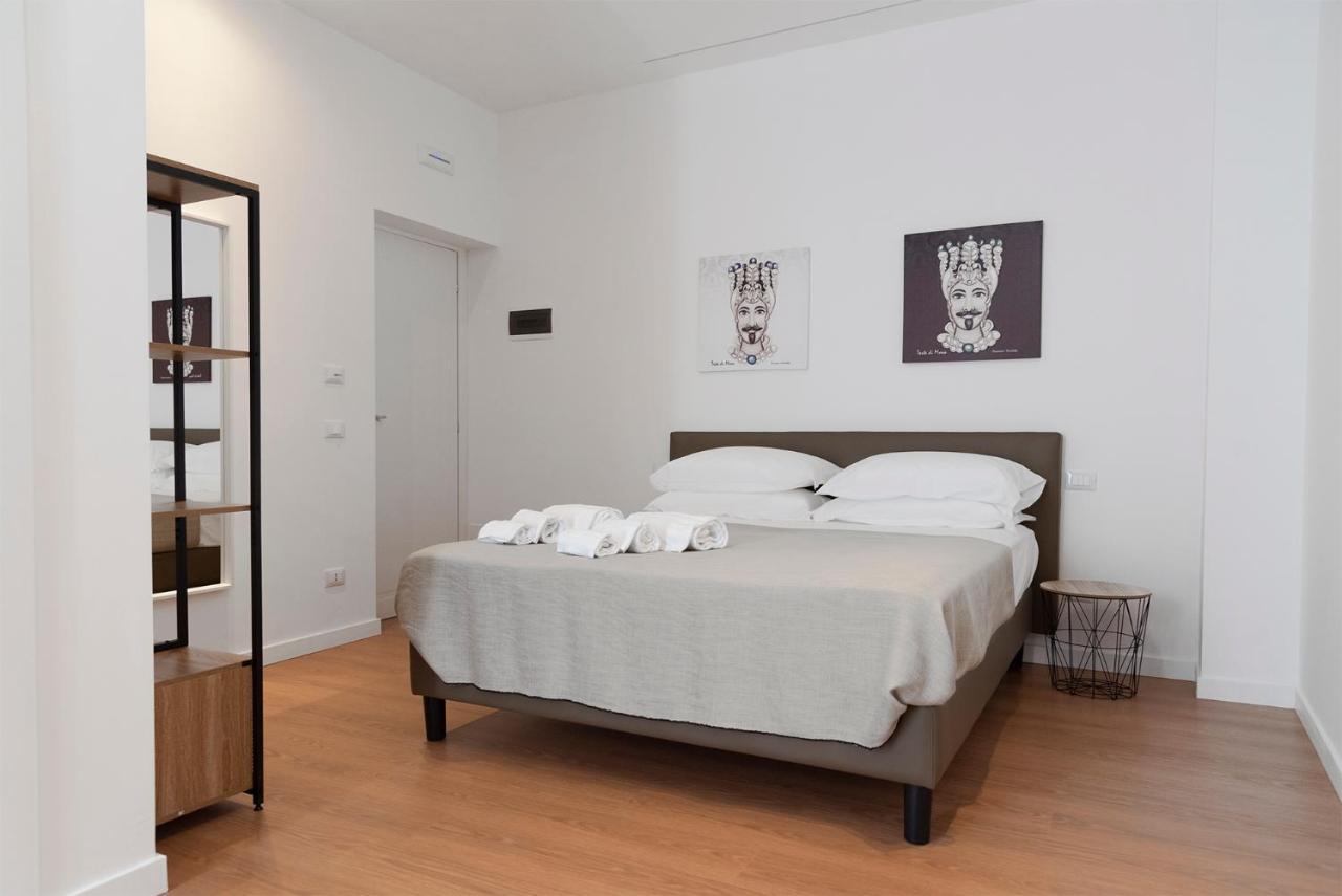 Civicocento Charming Rooms Catania Exterior photo