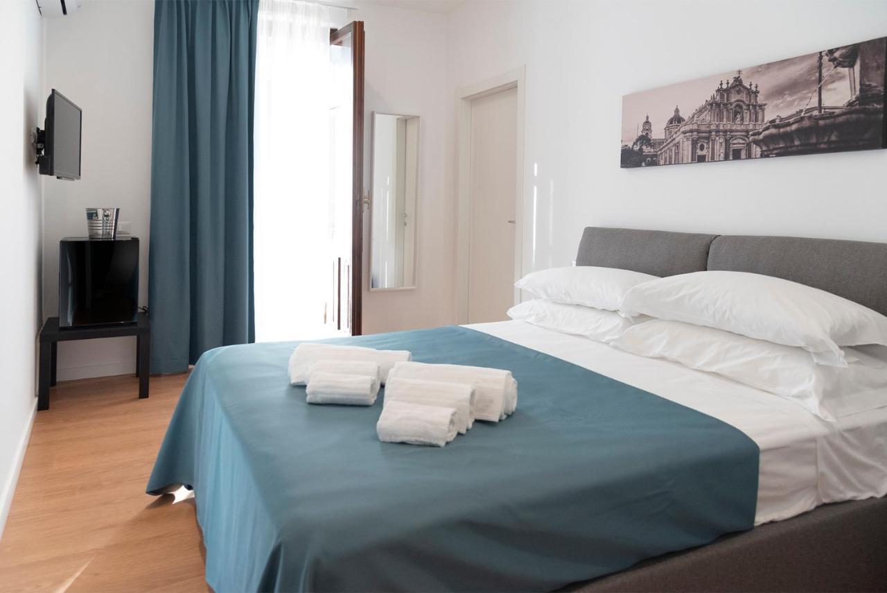 Civicocento Charming Rooms Catania Exterior photo